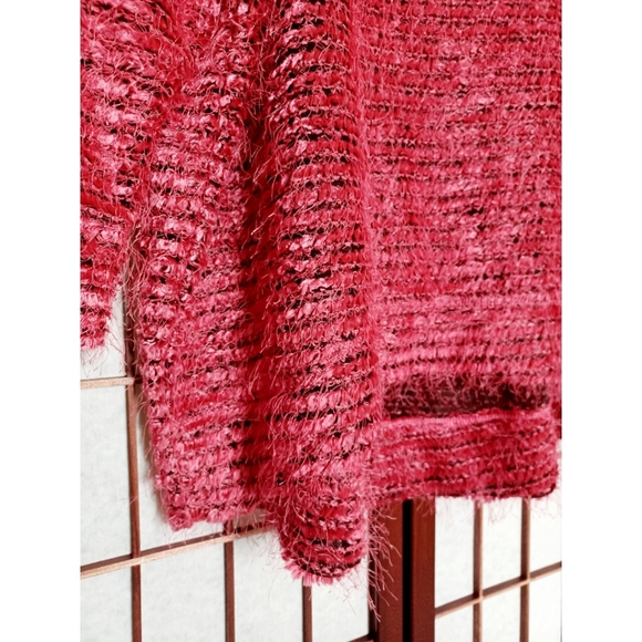 Jones New York Woman - Eyelash Knit Boat Neck Top in Scarlet - Picture 7 of 16